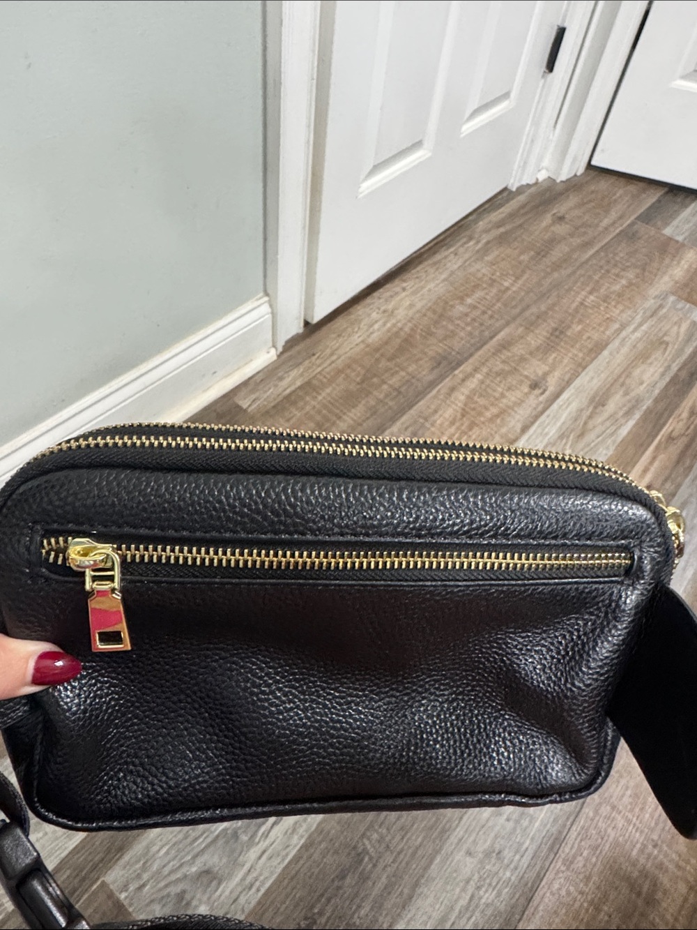 Repurposed GUCCI bum bag - Picture 3 of 5